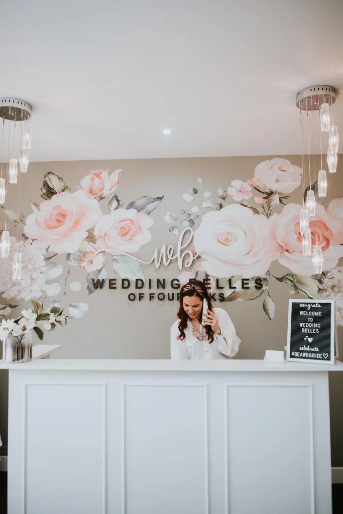 THE ULTIMATE WEDDING DRESS SHOPPING EXPERIENCE