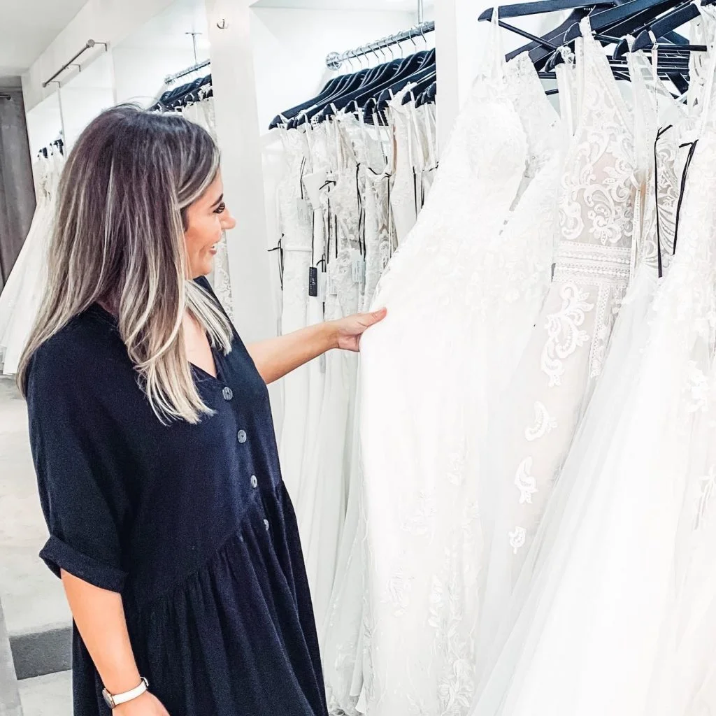 Top 10 Tips for the Ultimate Wedding Dress Shopping Experience