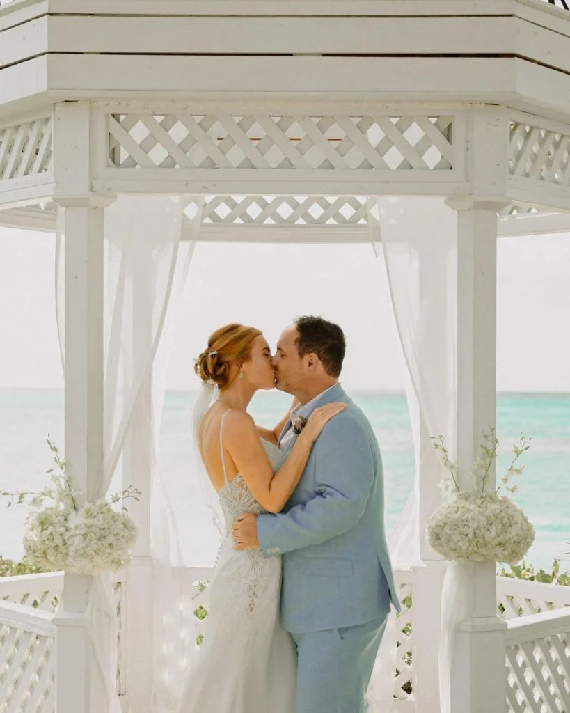 Wedding Belles Destination Brides