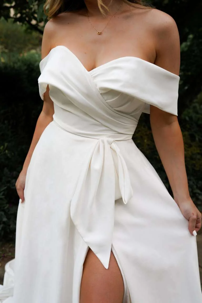 Siya wedding dress