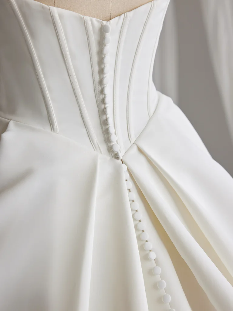 Derrick wedding dress