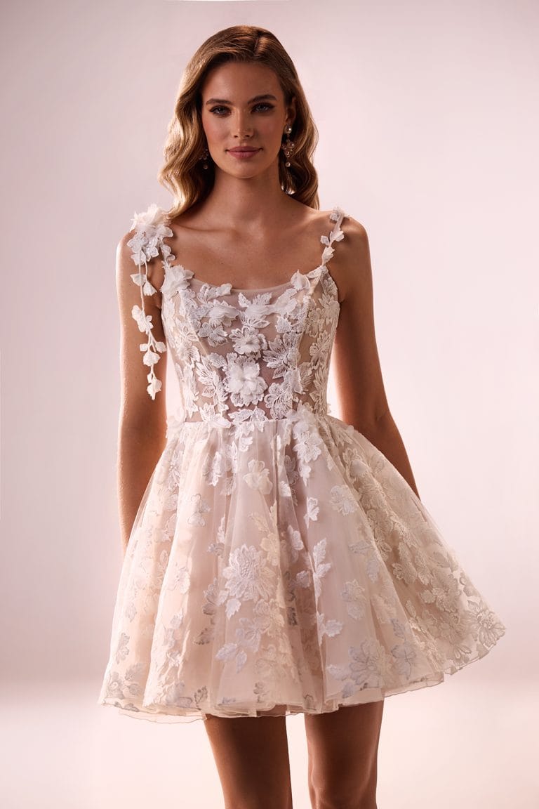 Amanda_from_DAMA_Couture_1_o