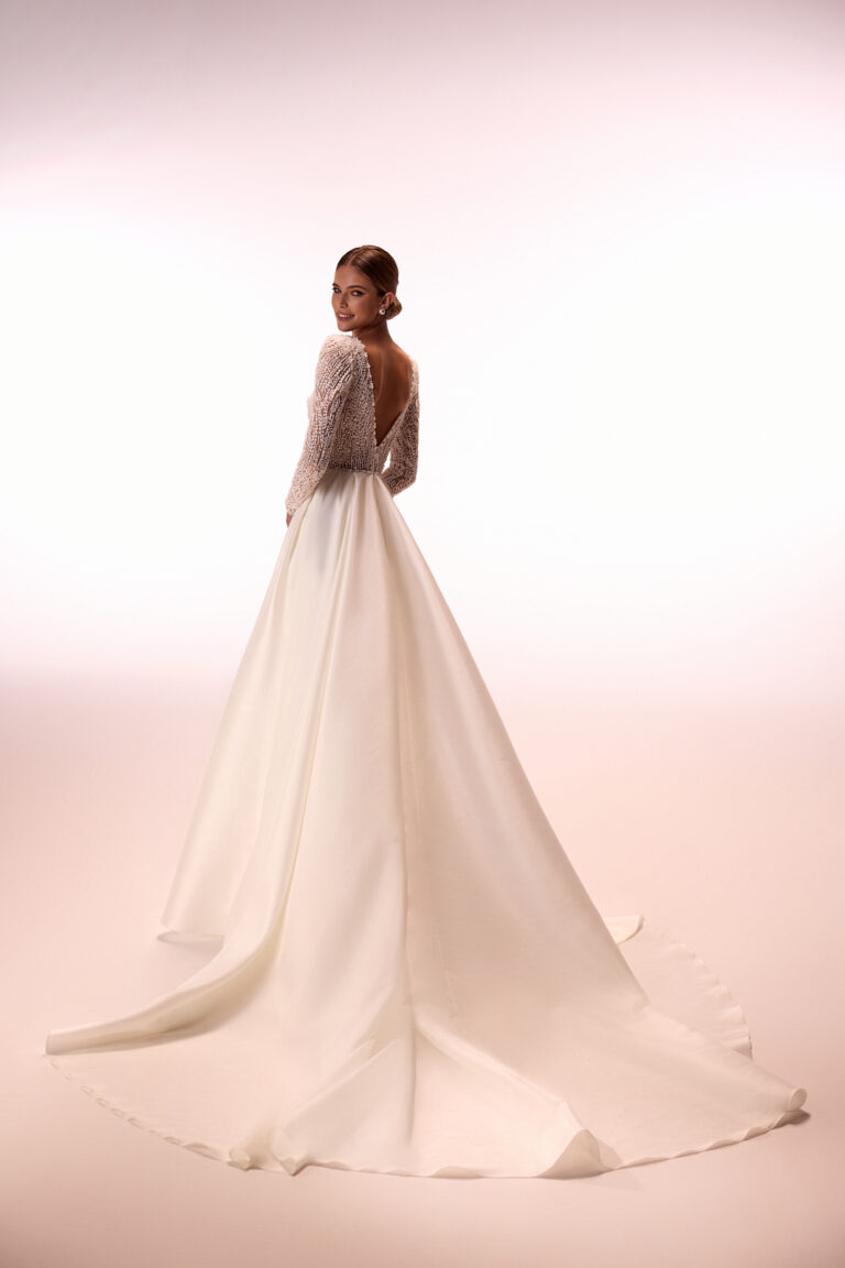 Agnes_from_DAMA_Couture_2