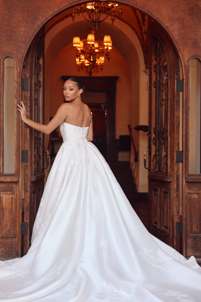 D4265-M25-INF-ESS-12-1280x1920