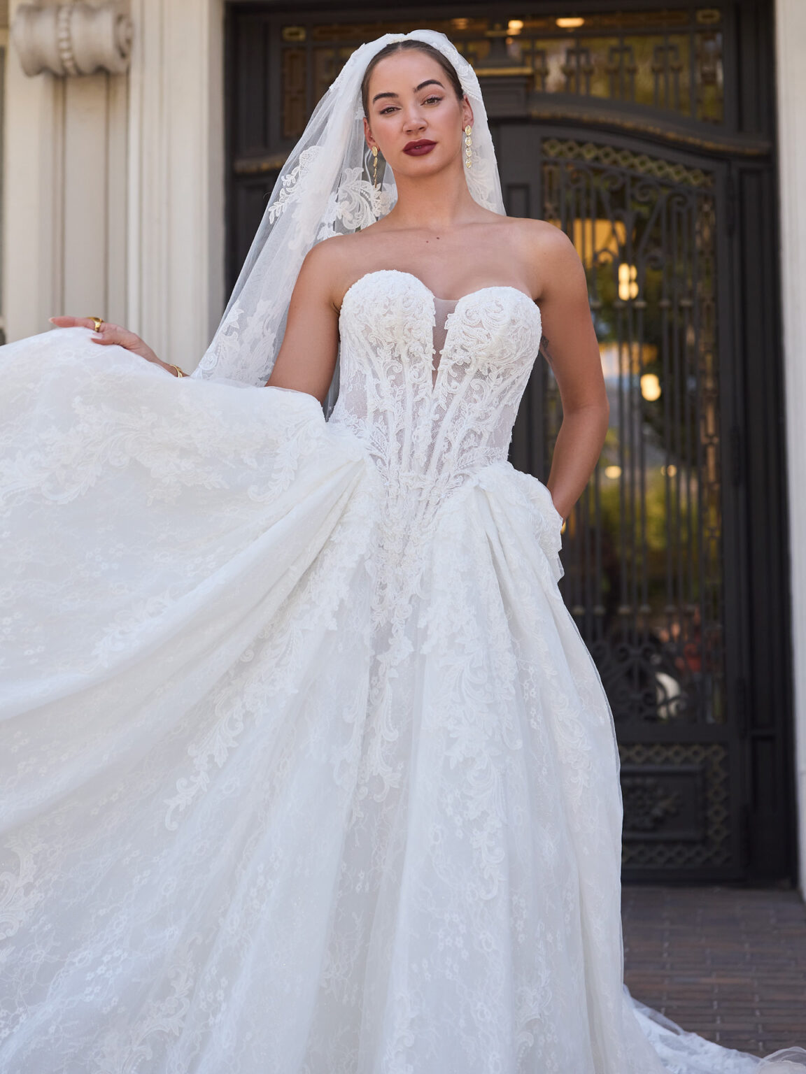 Sottero-and-Midgley-Zulani-Ballgown-Wedding-Dress-26SS471A01-PROMO12-IV002