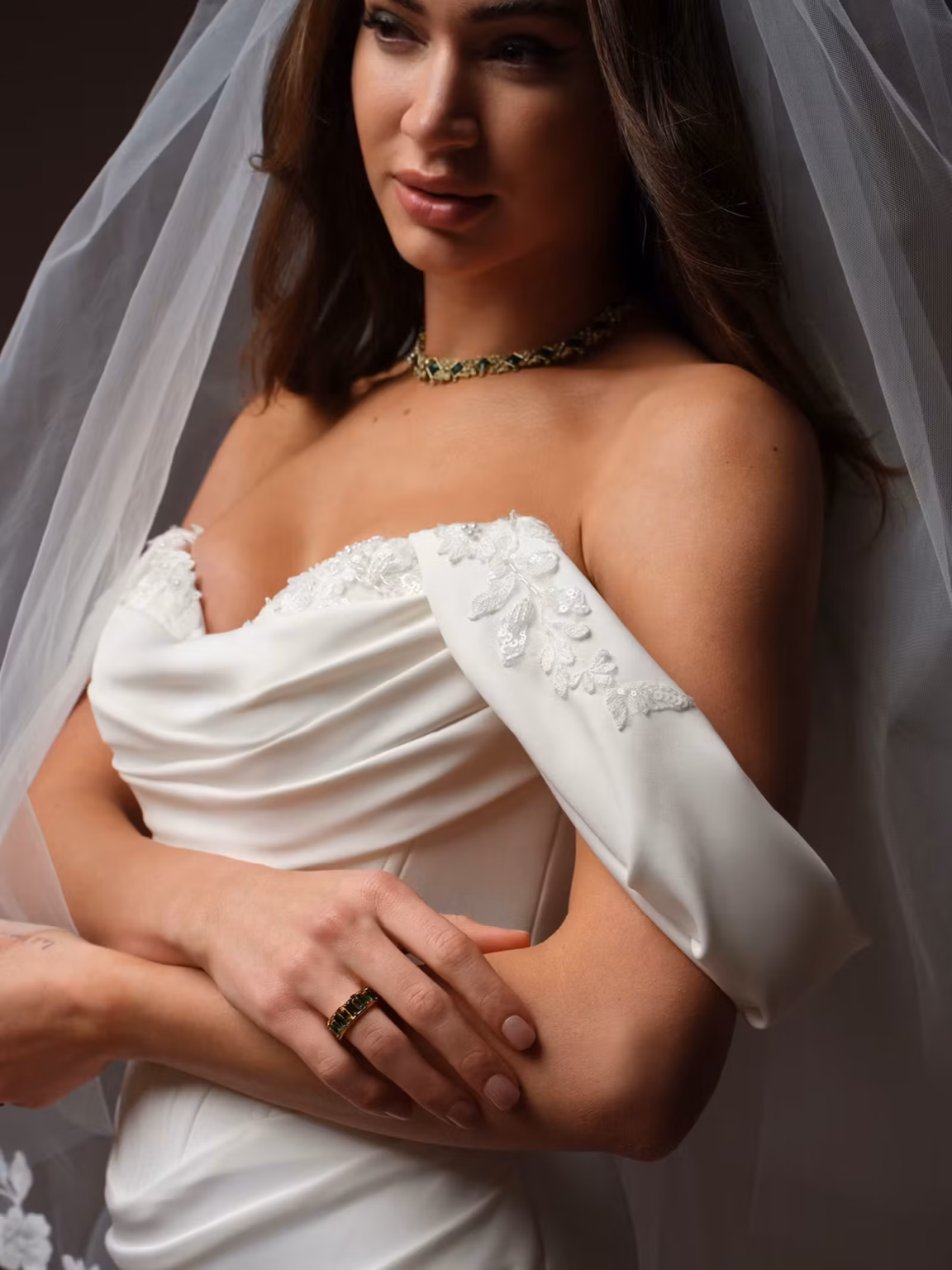 Maggie-Sottero-Justina-Sheath-Wedding-Dress-F6MS085A01-Alt52-IV002