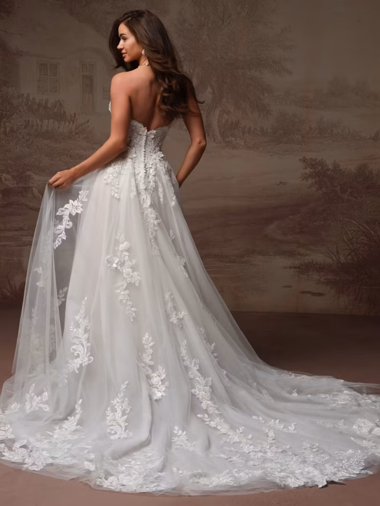 Maggie-Sottero-Kate-A-line-Wedding-Dress-F6MK014A01-Alt54-IV052