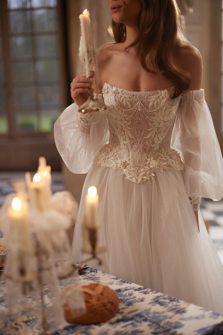 Tara corset_01